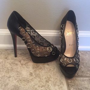 *AUTHENTIC CHRISTIAN LOUBOUTIN PEEP TOE SHOES